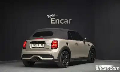 Mini Cooper Convertible 2022 2.0 гидро в Москве № 210997, миниатюра 2
