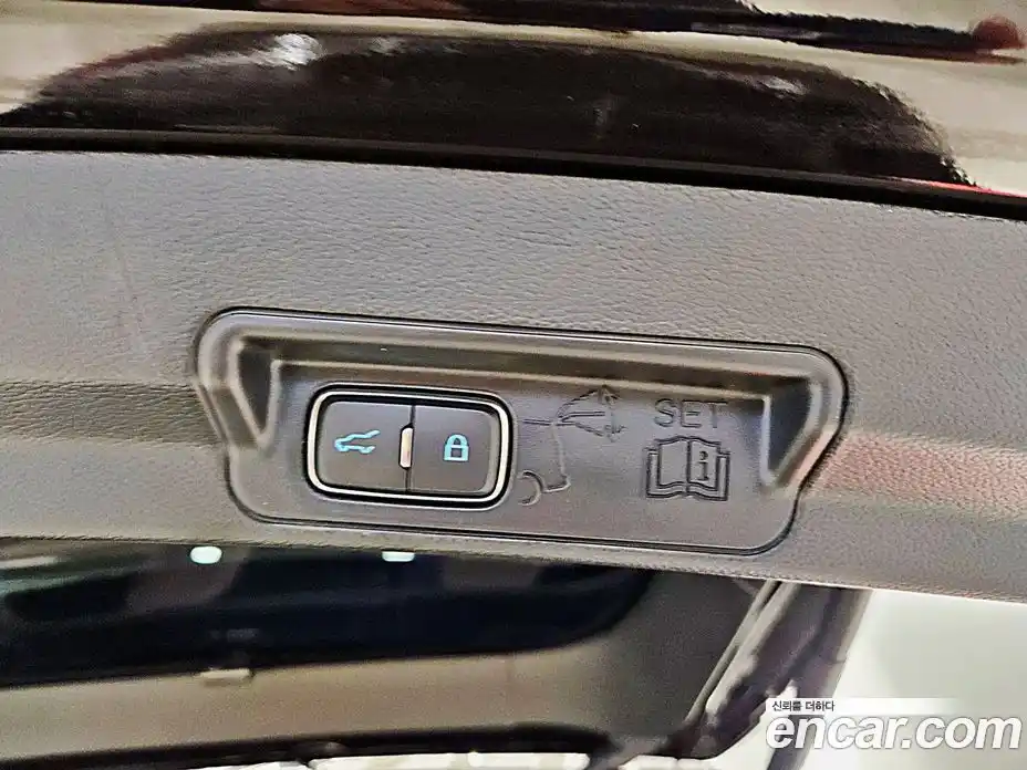 Ford Explorer 2022 3.0 гидро в Москве № 233135, фото 19