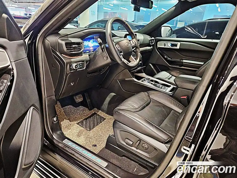 Ford Explorer 2022 3.0 гидро в Москве № 233135, фото 10