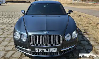 Bentley Flying Spur, 2014