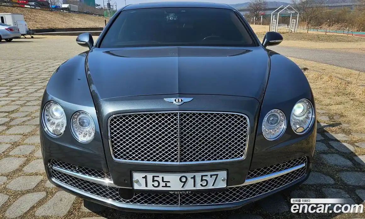 Bentley Flying Spur 2014 6.0 гидро в Москве № 387299, фото 9