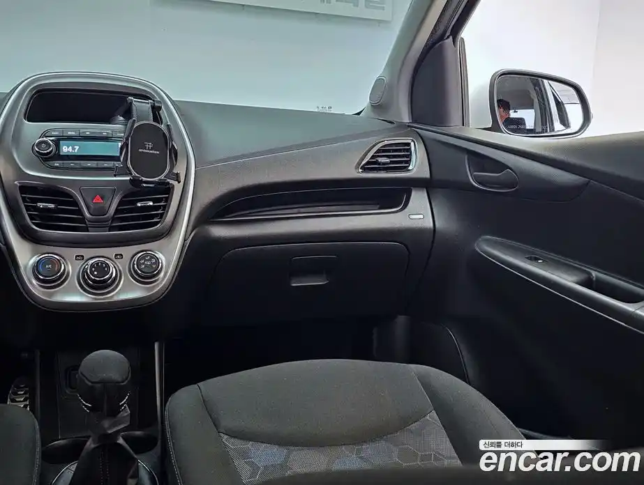 Chevrolet Spark 2015 1.0 механика в Москве, фото 15