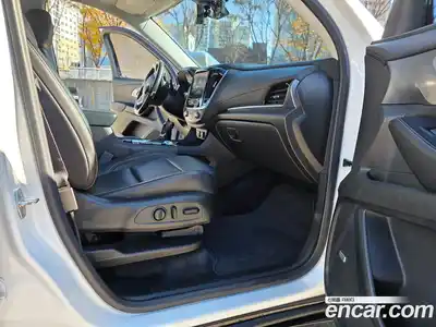Chevrolet Traverse 2020 3.6 гидро в Москве № 103557, миниатюра 9