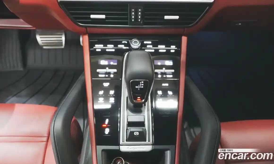 Porsche Cayenne 2023 3.0 гидро в Москве № 1070642, фото 15