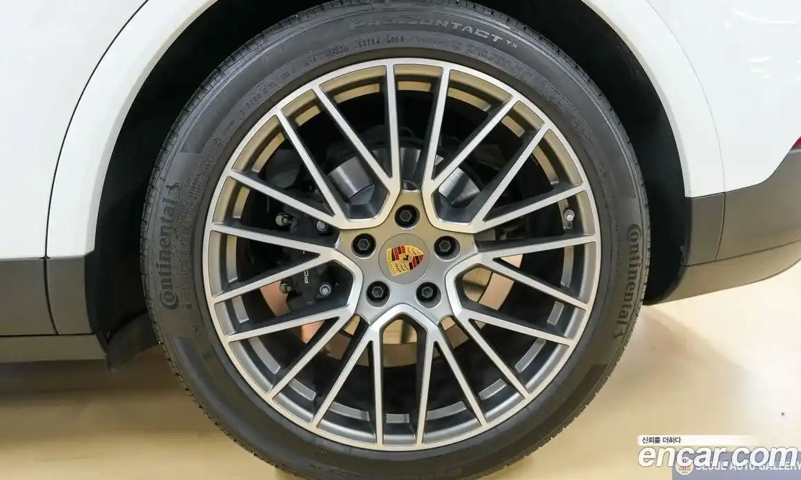Porsche Cayenne 2023 3.0 гидро в Москве № 1070642, фото 18