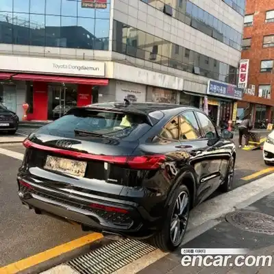 Audi Q5 2025 2.0 гидро в Москве № 1132078, миниатюра 2