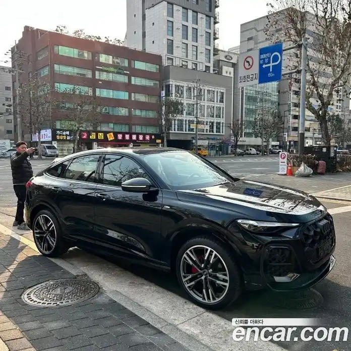 Audi Q5 2025 2.0 гидро в Москве № 1132078, фото 6