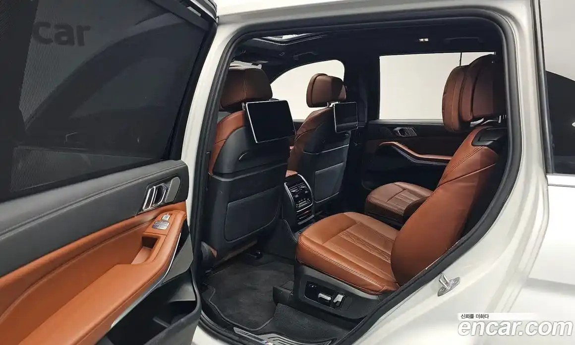 BMW X7 2022 4.4 гидро в Москве № 1190065, фото 11