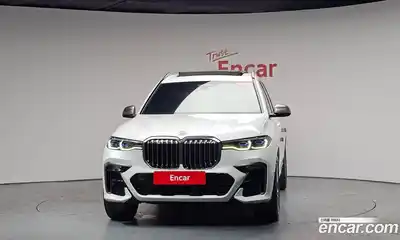BMW X7 2022 4.4 гидро в Москве № 1190065, миниатюра 2