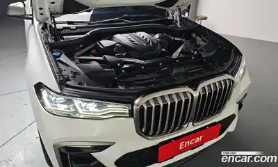 BMW X7 2022 4.4 гидро в Москве № 1190065, миниатюра 5