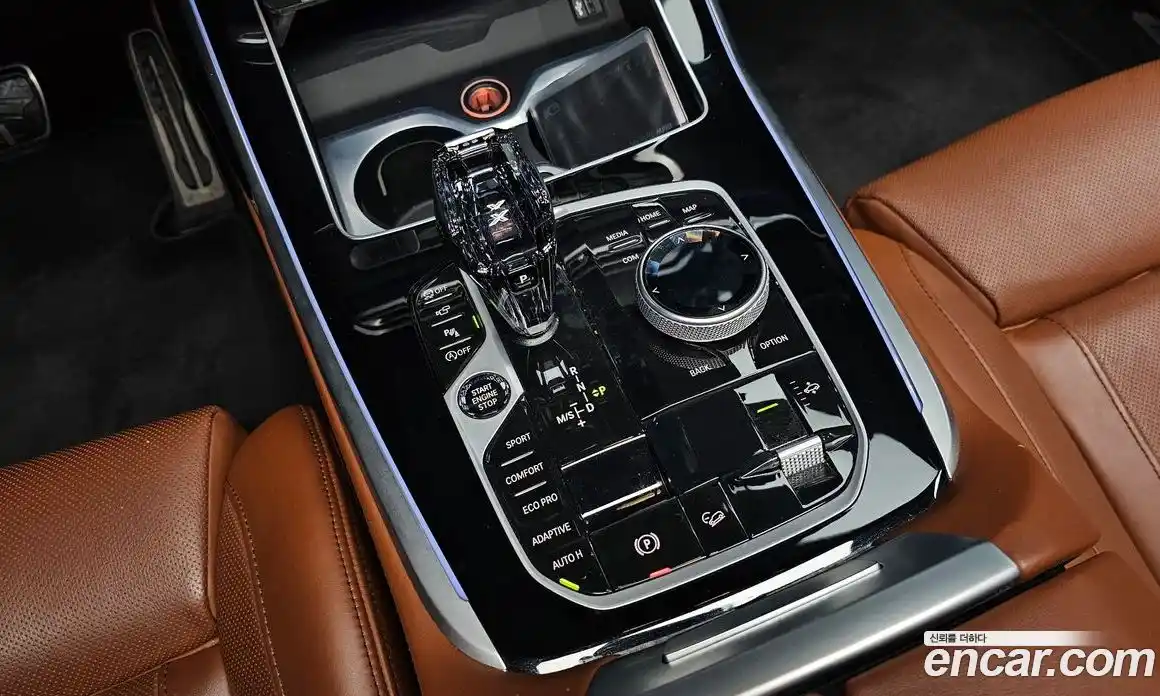 BMW X7 2022 4.4 гидро в Москве № 1190065, фото 8