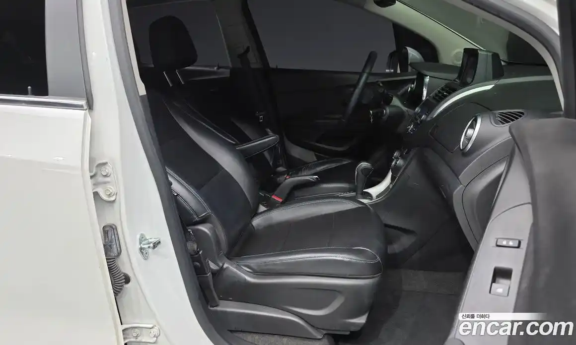 Chevrolet Trax 2014 1.4 Автомат в Москве № 1190169, фото 11