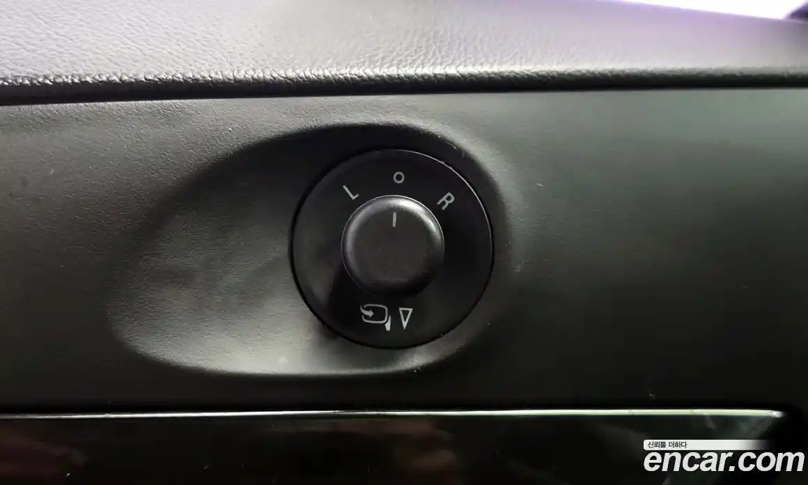 Chevrolet Orlando 2015 2.0 Автомат в Москве № 1190242, фото 17