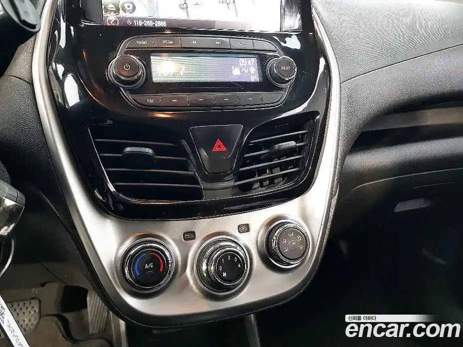 Chevrolet Spark 2016 1.0 Автомат в Москве № 1190260, фото 14