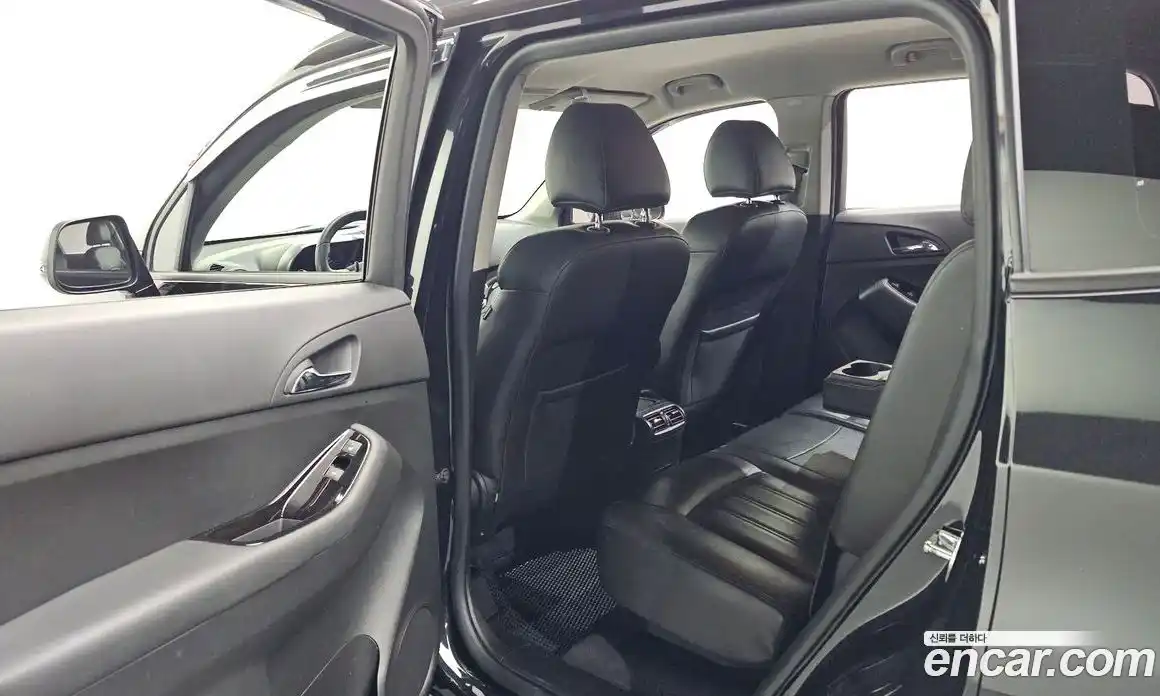 Chevrolet Orlando 2015 2.0 Автомат в Москве № 1190299, фото 11