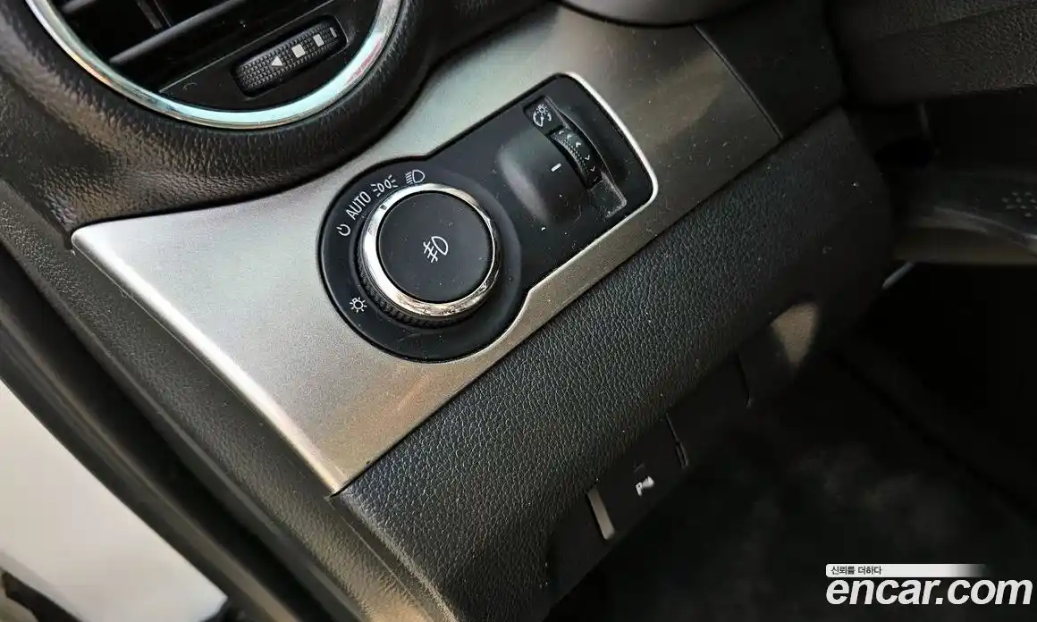 Chevrolet Orlando 2014 2.0 Автомат в Москве № 1190313, фото 13