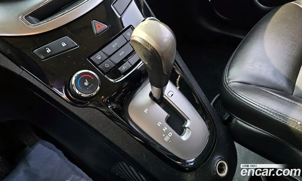 Chevrolet Orlando 2014 2.0 Автомат в Москве № 1190313, фото 9