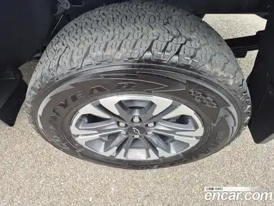 Chevrolet Colorado 2022 3.6 Автомат в Москве № 1190363, миниатюра 9