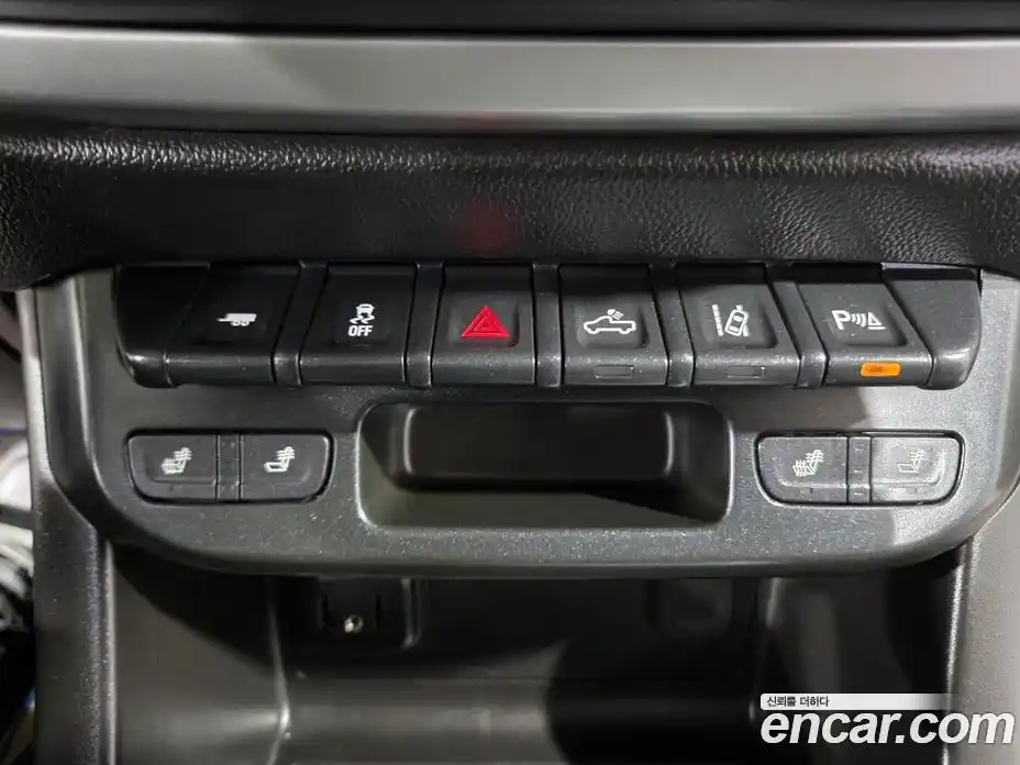 Chevrolet Colorado 2020 3.6 Автомат в Москве № 1190452, фото 12