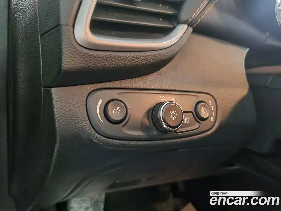 Chevrolet Trax 2019 1.4 Автомат в Москве № 1190481, фото 15