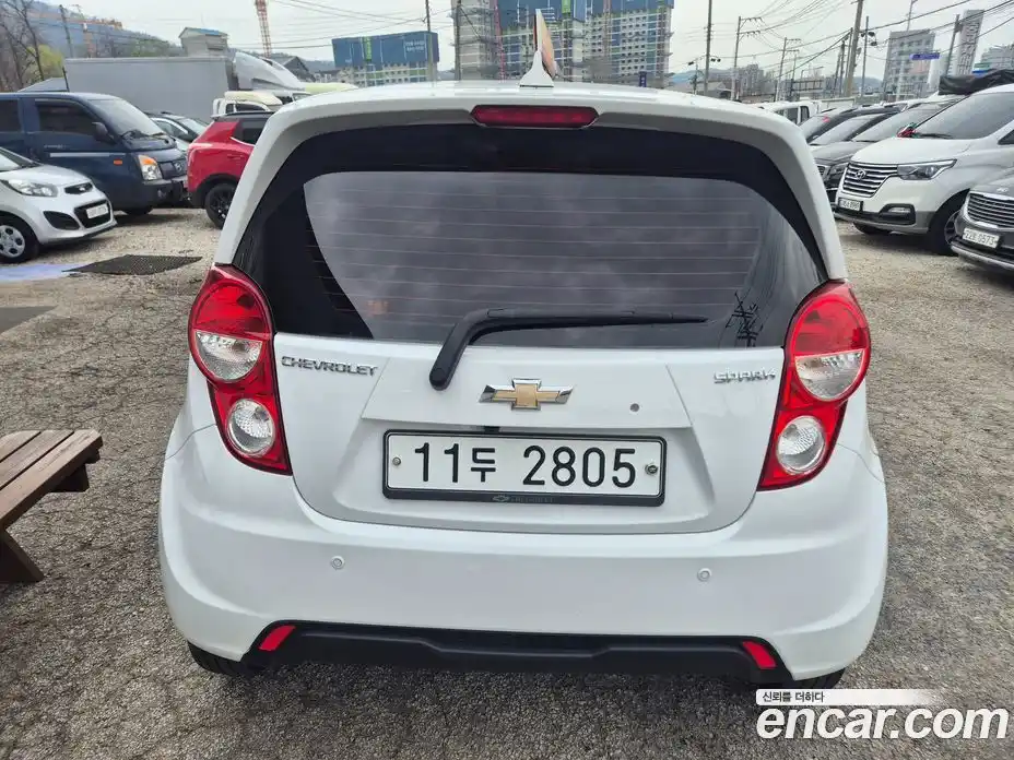 Chevrolet Spark 2015 1.0 Автомат в Москве № 1190504, фото 3