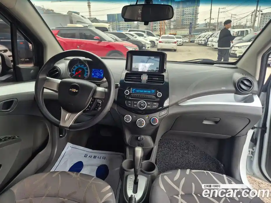 Chevrolet Spark 2015 1.0 Автомат в Москве № 1190504, фото 8