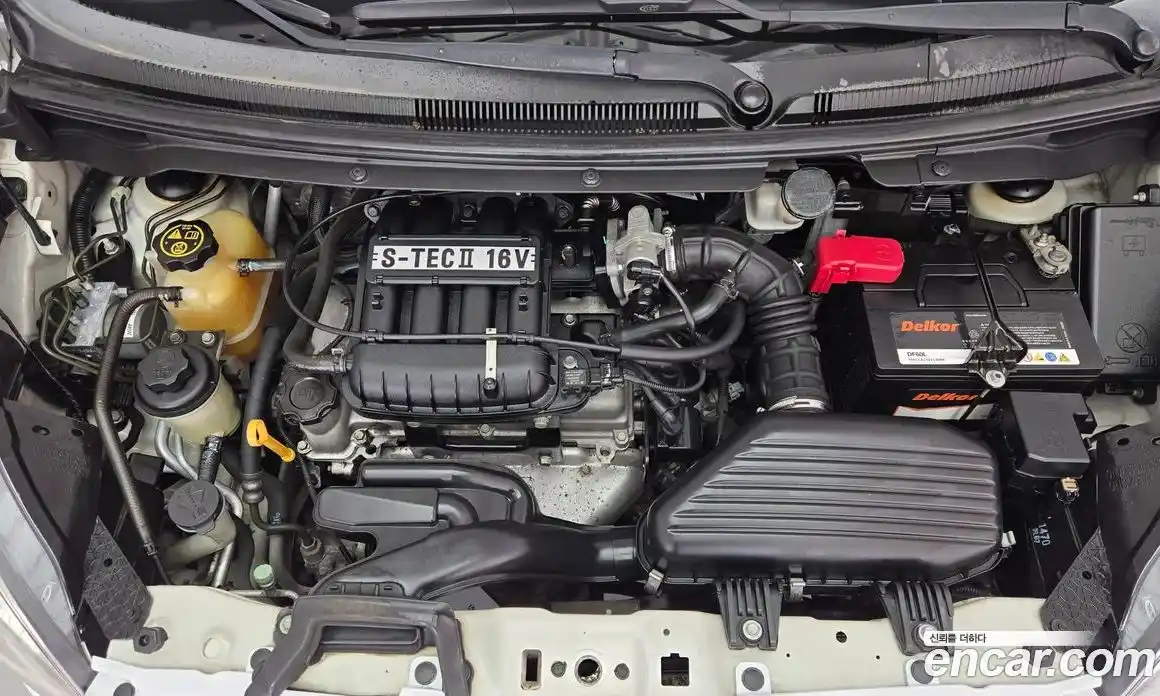 Chevrolet Spark 2014 1.0 Механическая в Москве № 1190594, фото 11