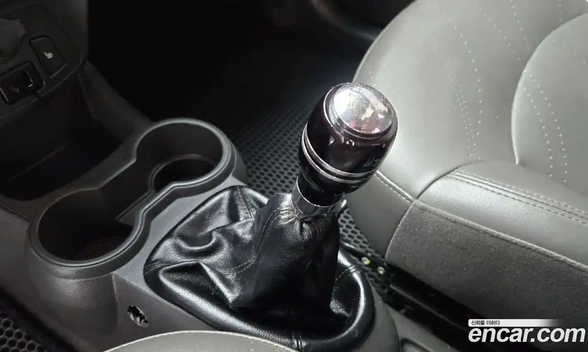 Chevrolet Spark 2014 1.0 Механическая в Москве № 1190594, фото 16