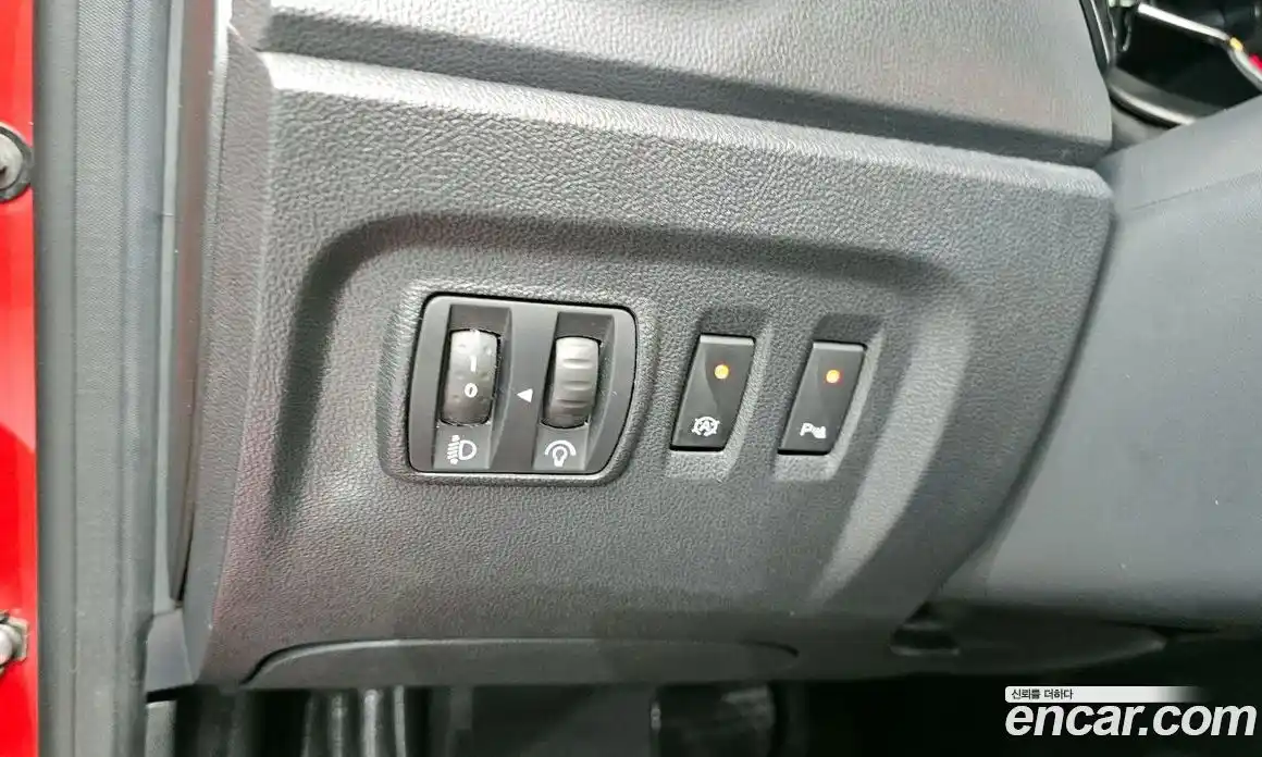 Renault QM3 2017 1.5 гидро в Москве № 1190930, фото 17