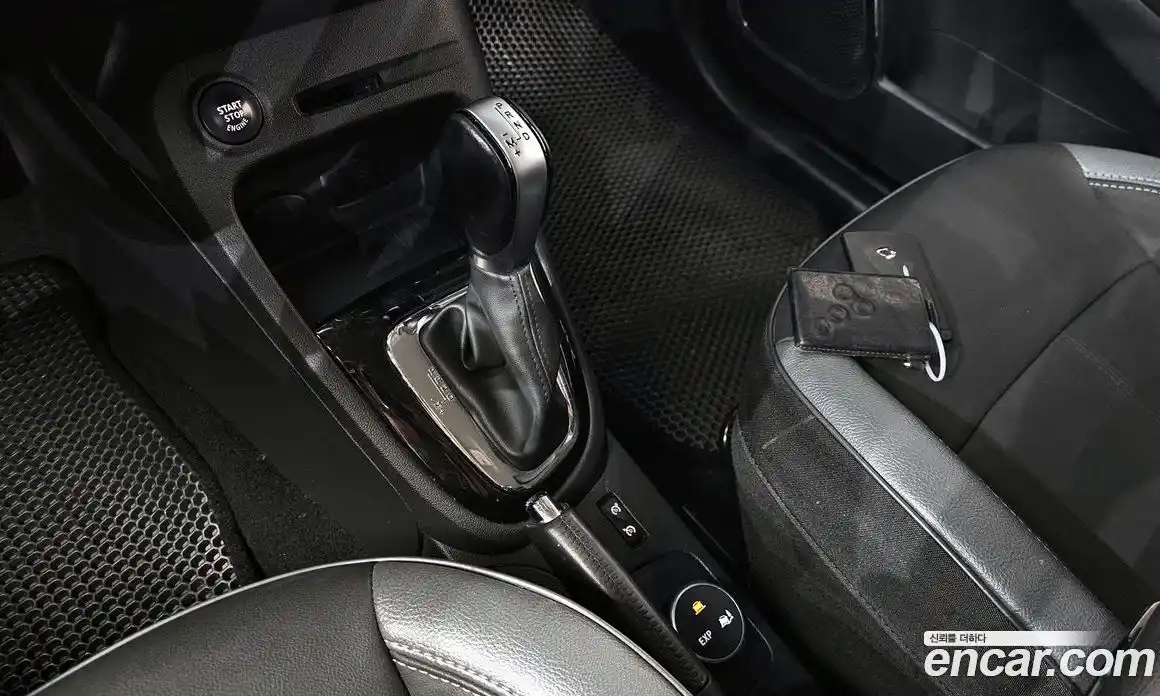 Renault QM3 2017 1.5 гидро в Москве № 1190930, фото 9