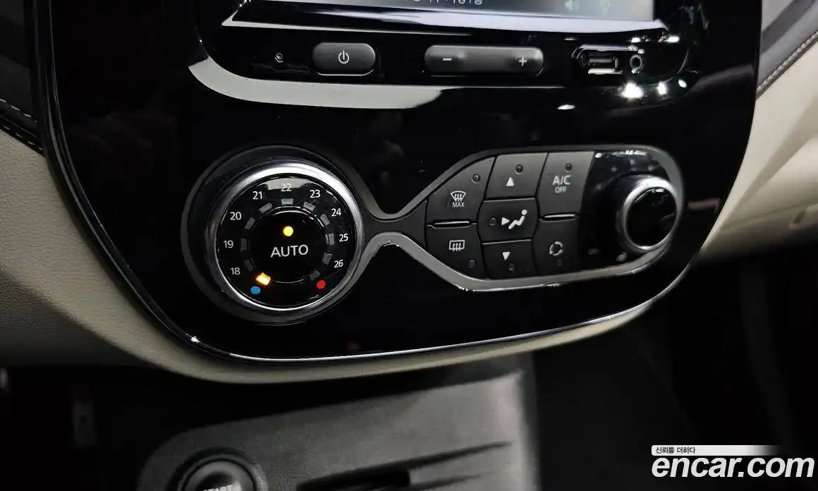 Renault QM3 2018 1.5 гидро в Москве № 1191178, фото 17
