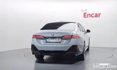 BMW 5-Series 2025 2.0 гидро в Москве № 1192139, миниатюра 4