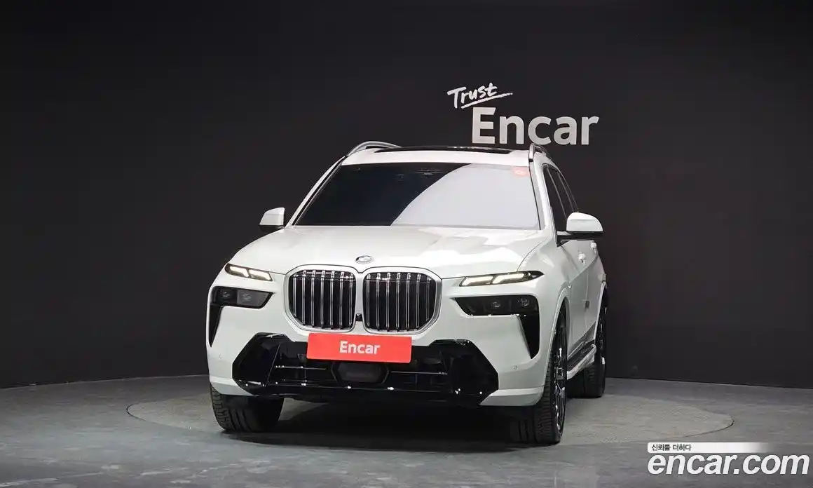 BMW X7 2024 3.0 гидро в Москве № 1192243, фото 3