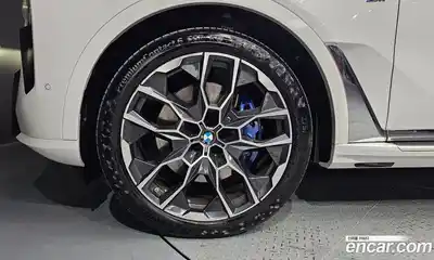 BMW X7 2024 3.0 гидро в Москве № 1192243, миниатюра 5