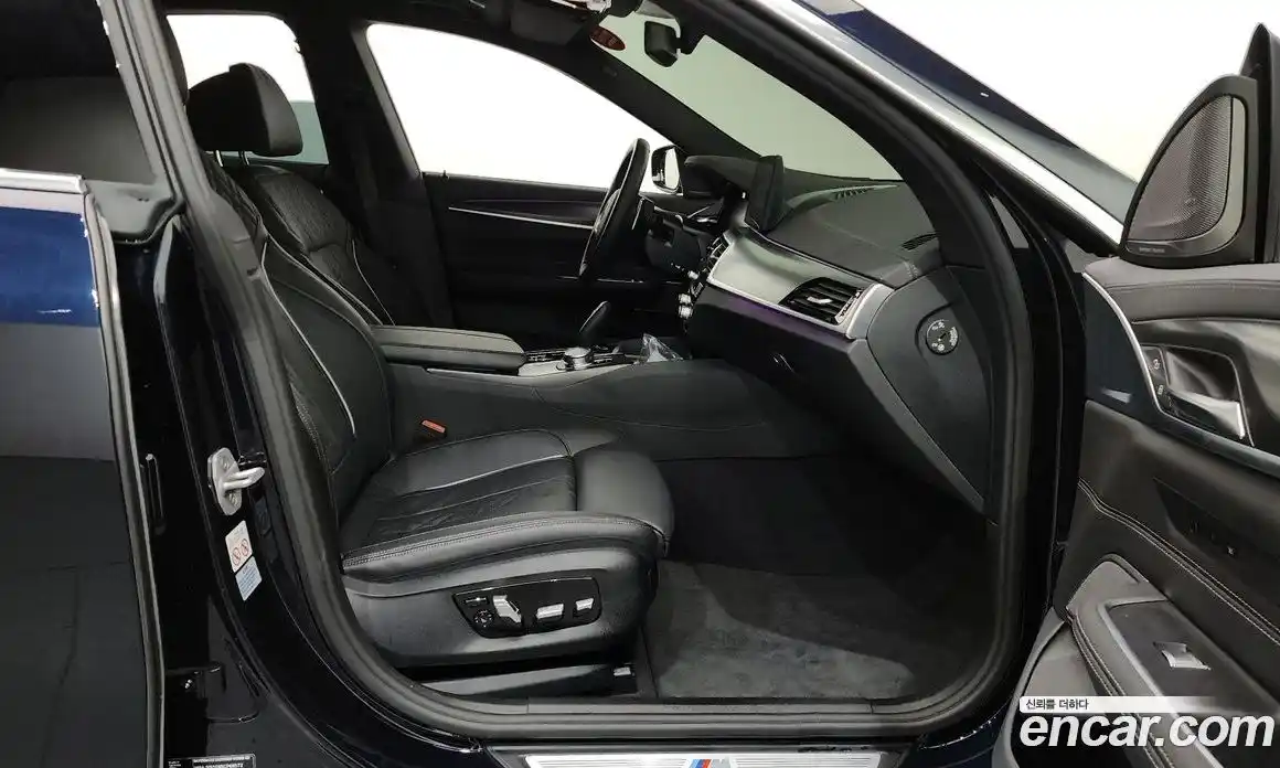 BMW 6-Series 2023 2.0 Автомат в Москве № 1192303, фото 11