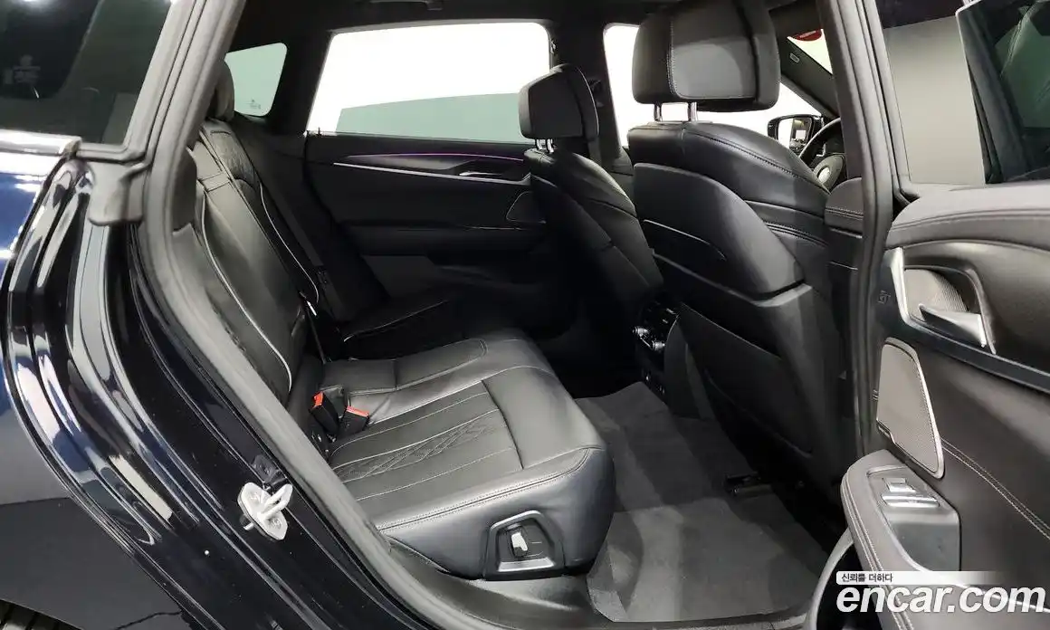 BMW 6-Series 2023 2.0 Автомат в Москве № 1192303, фото 12