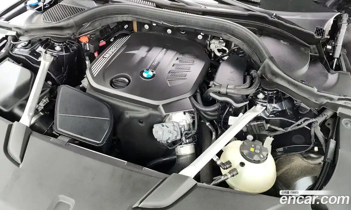 BMW 6-Series 2023 2.0 Автомат в Москве № 1192303, фото 6