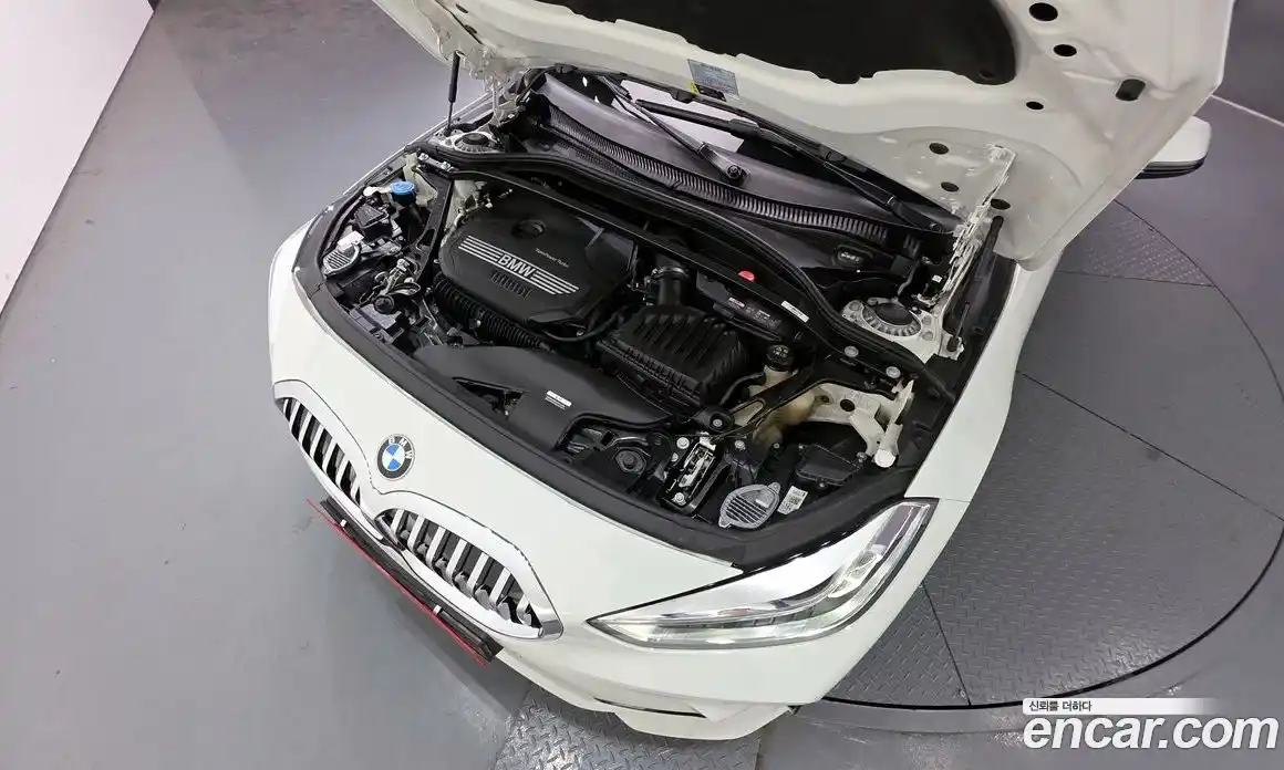 BMW 1-Series 2023 2.0 гидро в Москве № 1192339, фото 6