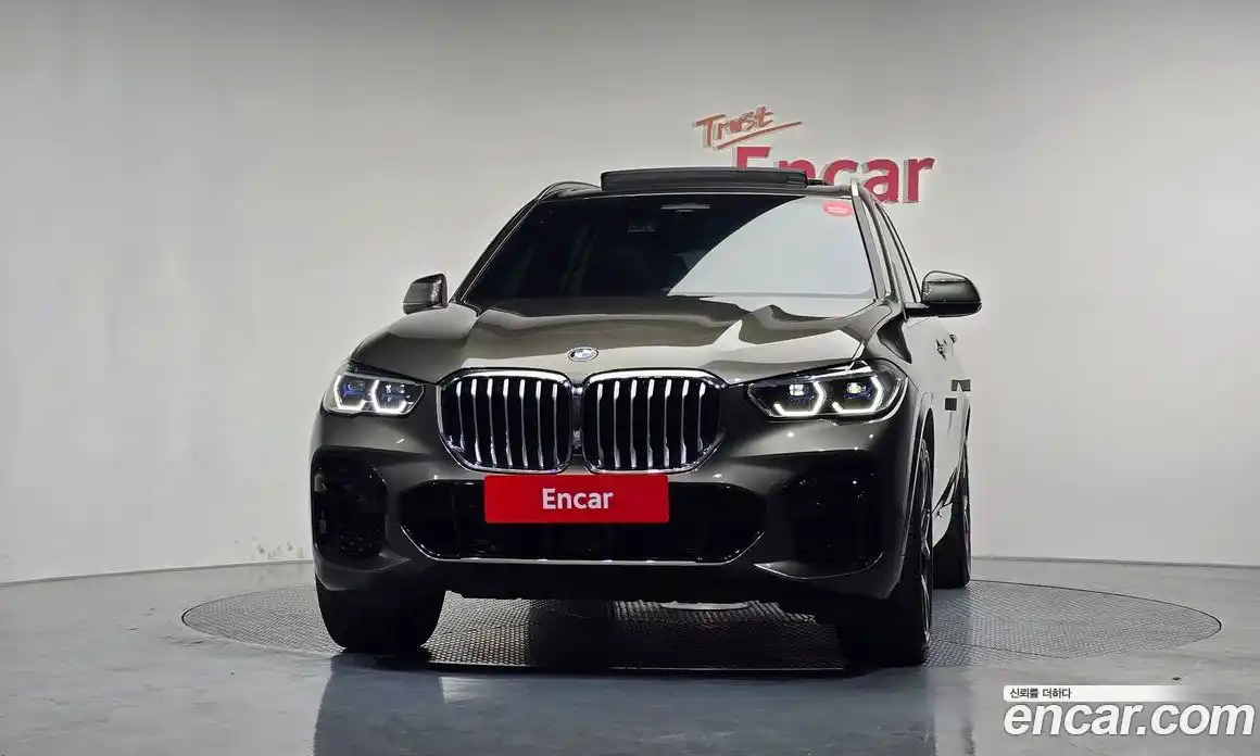 BMW X5 2023 3.0 гидро в Москве № 1192602, фото 3