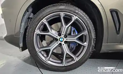 BMW X5 2023 3.0 гидро в Москве № 1192602, миниатюра 5