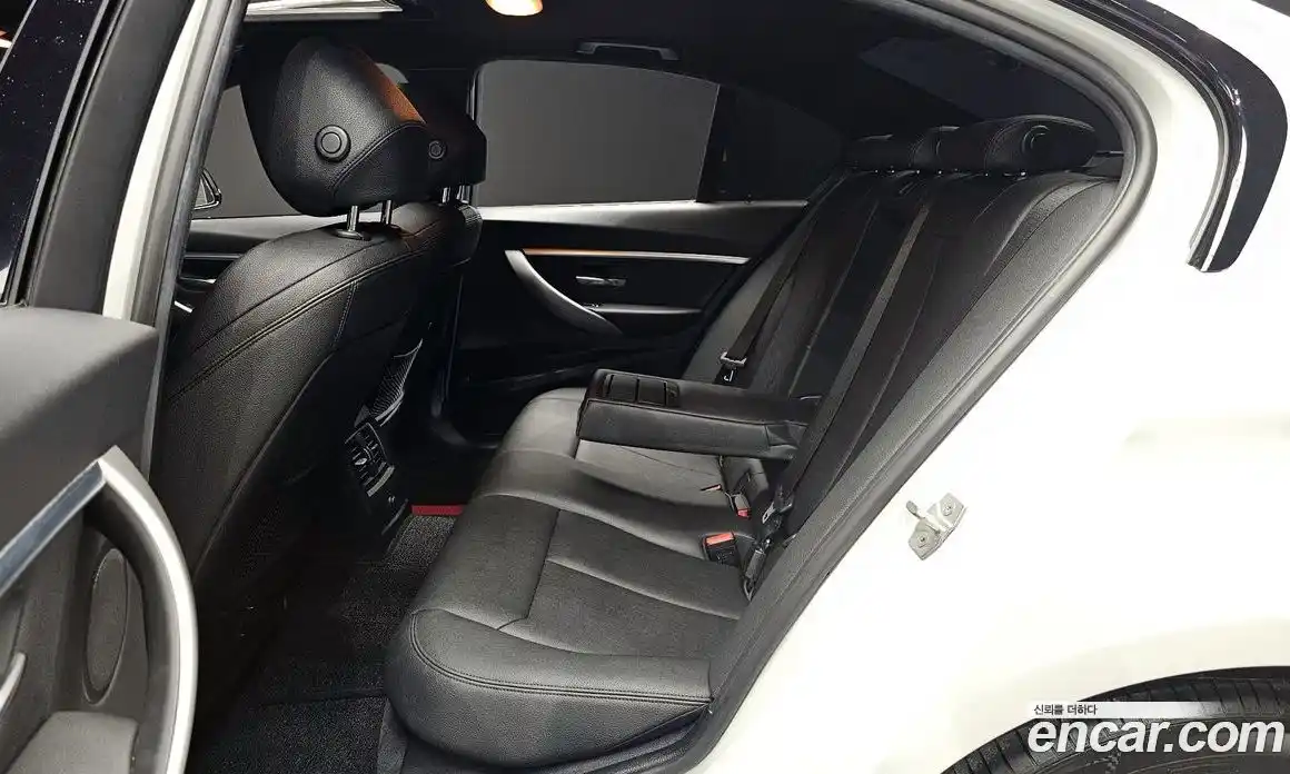 BMW 3-Series 2018 2.0 гидро в Москве № 1192787, фото 11