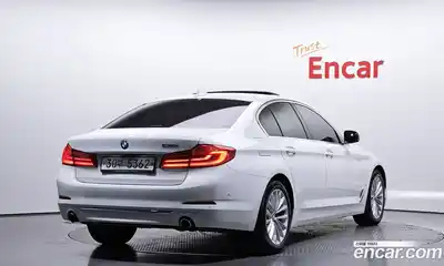 BMW 5-Series 2019 2.0 Автомат в Москве № 1193224, миниатюра 2