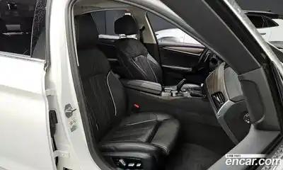 BMW 5-Series 2019 2.0 Автомат в Москве № 1193224, миниатюра 10