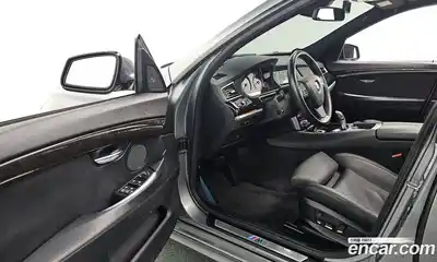 BMW 5-Series 2012 4.4 Автомат в Москве № 1193326, миниатюра 11