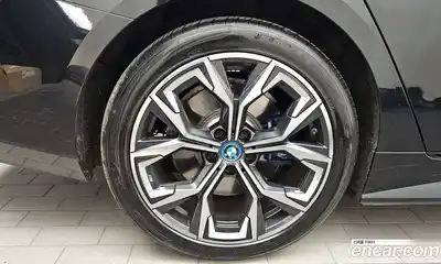 BMW i4 2022 0.2 Автомат в Москве № 1193353, миниатюра 5