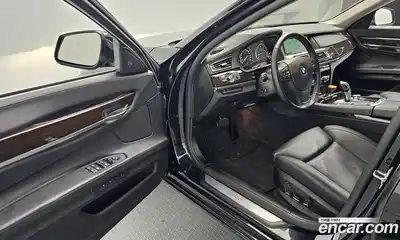 BMW 7-Series 2012 4.4 Автомат в Москве № 1193366, миниатюра 11