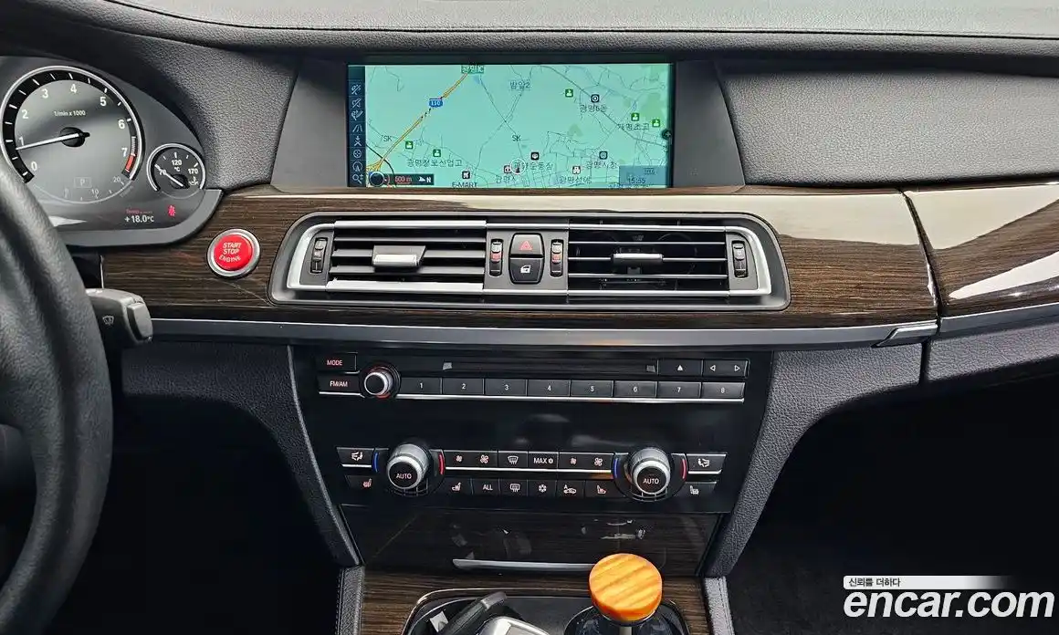 BMW 7-Series 2012 4.4 Автомат в Москве № 1193366, фото 15