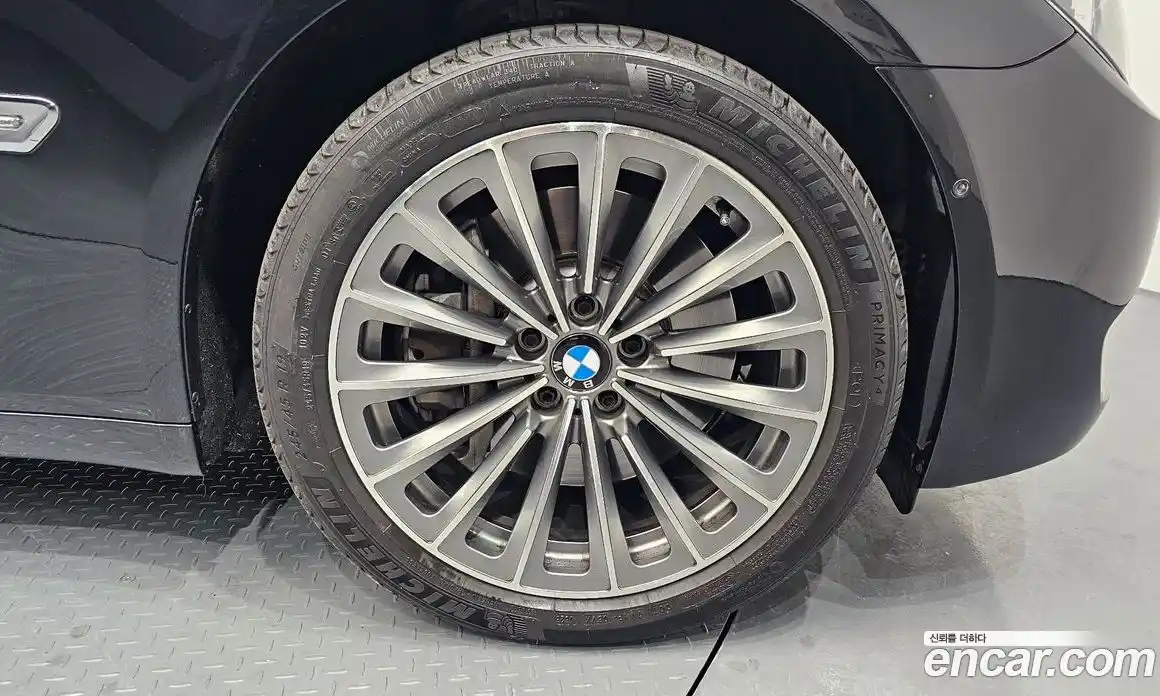 BMW 7-Series 2012 4.4 Автомат в Москве № 1193366, фото 5