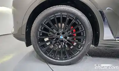 BMW X7 2022 3.0 гидро в Москве № 1193426, миниатюра 5