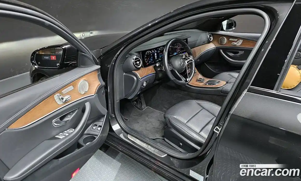 Mercedes-Benz E-Class 2021 2.0 гидро в Москве № 1193923, фото 11